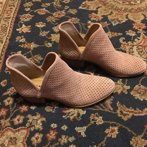 Lucky Brand Baley Bootie (8.5)